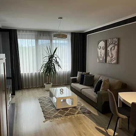 Апартамент Черно И Бяло - 11 Apartment Varna